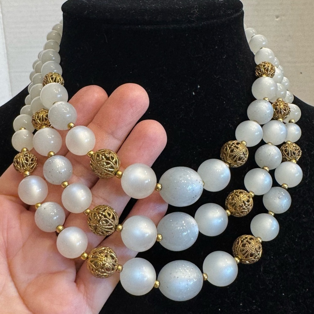 Vintage White Pearlescent Statement Necklace Moonstone Lucite Beads Multi Strand